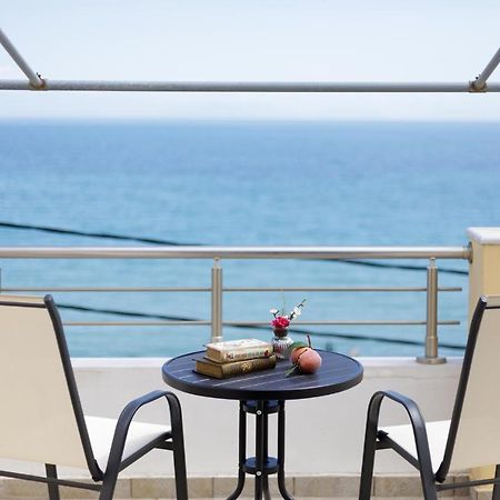 The Island Life Apartments By Konnect, Ipsos Beach Ypsos Exterior foto